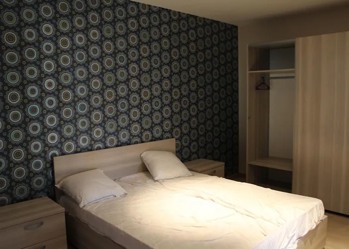 Golden Tulip Apartment