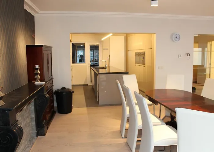 Golden Tulip Apartment