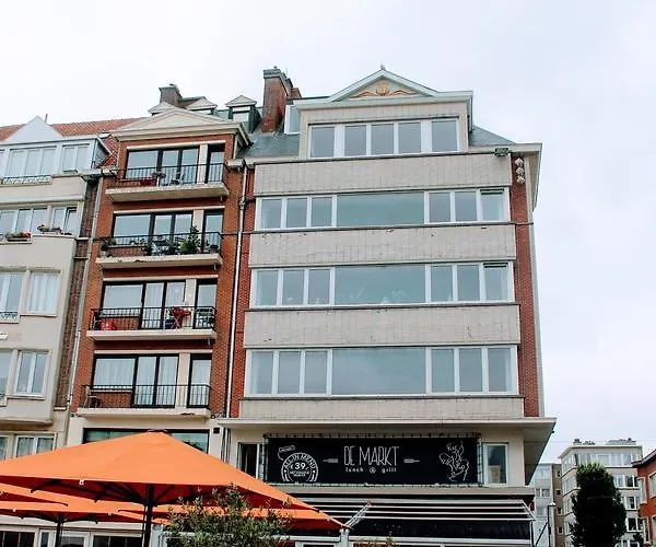 Golden Tulip Apartment *